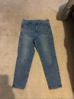 American Eagle Outfitters Slim Straight Blue Jeans